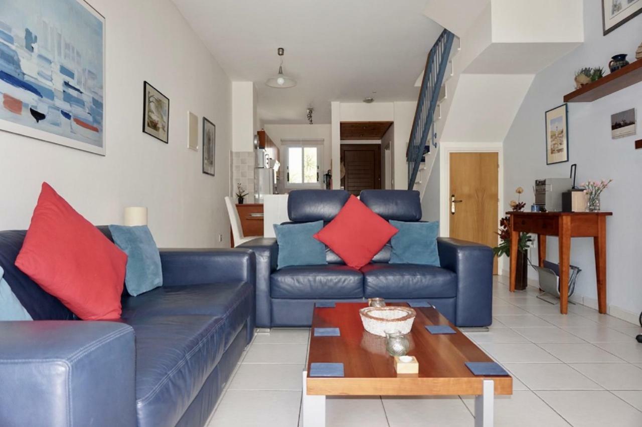 Aurora Townhouse - Complimentary Paphos Airport Transport Villa Eksteriør billede