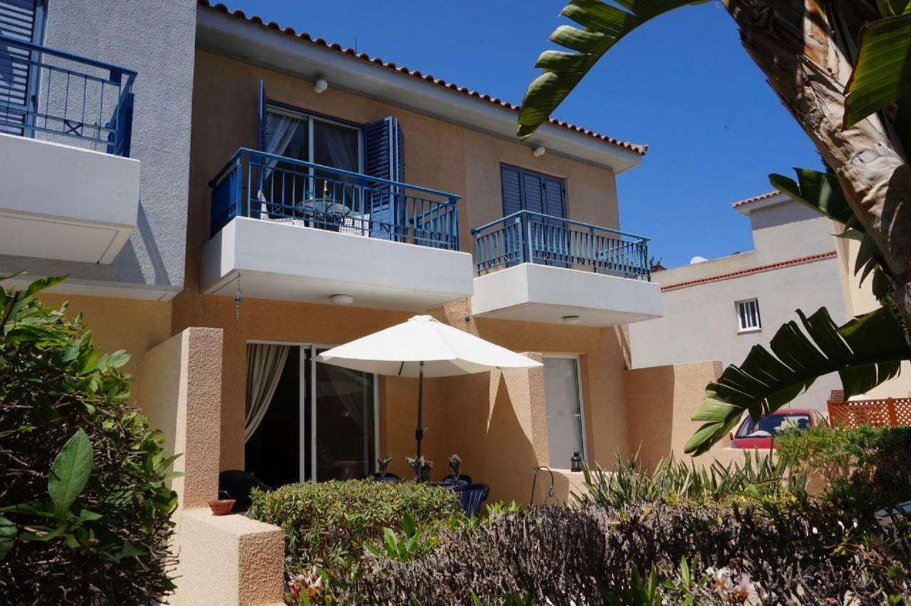 Aurora Townhouse - Complimentary Paphos Airport Transport Villa Eksteriør billede